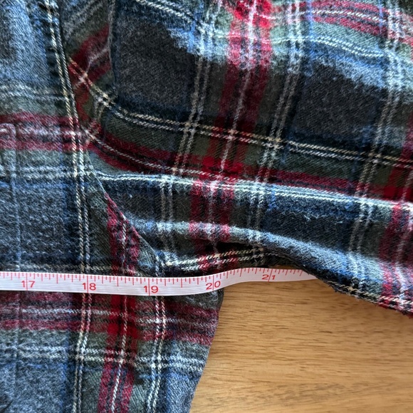 LL Bean | M Slim | Flannel Shirt - Picture 8 of 11